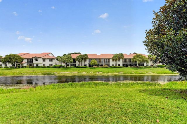 5395 Firenze Drive B, Boynton Beach, FL 33437