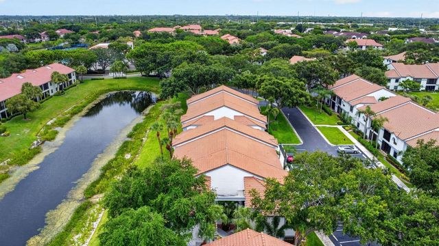 5395 Firenze Drive B, Boynton Beach, FL 33437