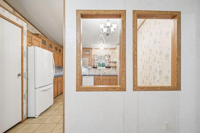 139 Meadow Creek DR, Bastrop, TX 78602