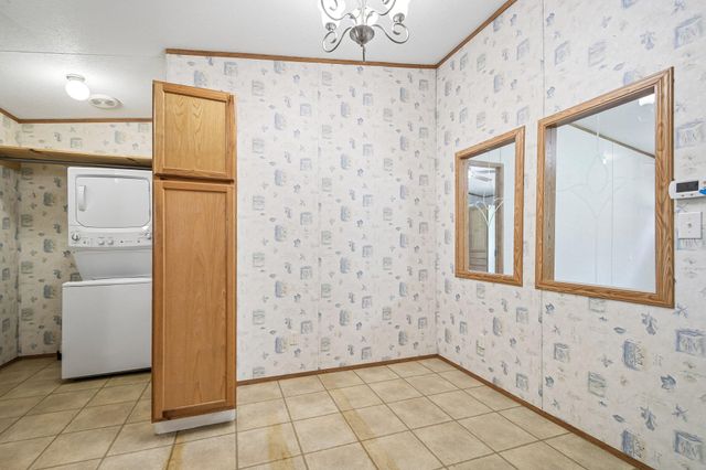 139 Meadow Creek DR, Bastrop, TX 78602