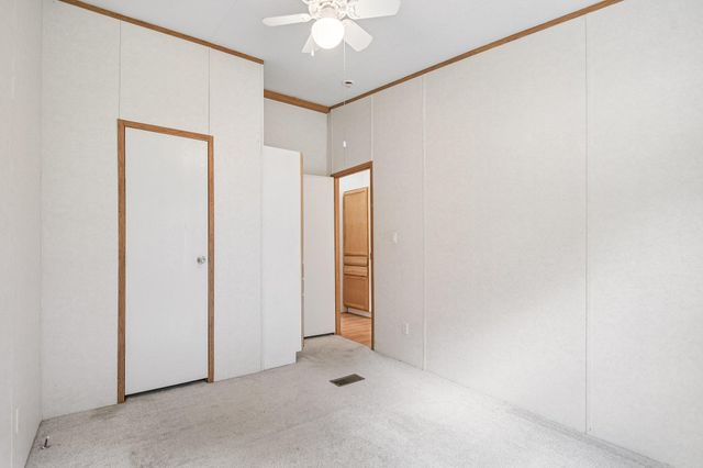 139 Meadow Creek DR, Bastrop, TX 78602