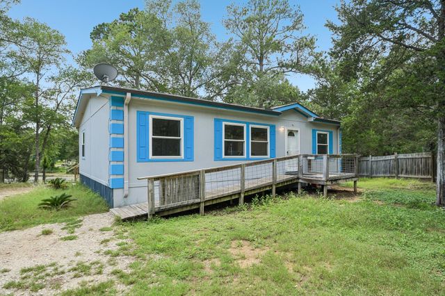 139 Meadow Creek DR, Bastrop, TX 78602