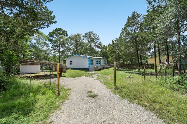 139 Meadow Creek DR, Bastrop, TX 78602
