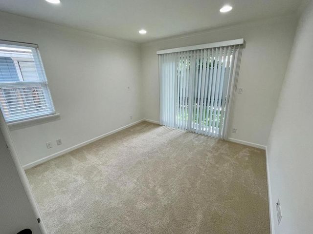 1444 Kentfield Avenue, Redwood City, CA 94061