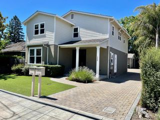 1444 Kentfield Avenue, Redwood City, CA 94061