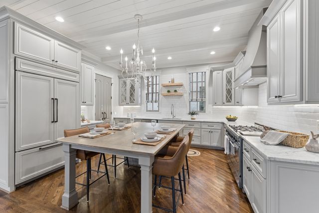 111 Heady Dr, Nashville, TN 37205