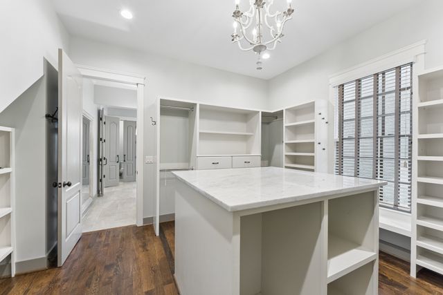 111 Heady Dr, Nashville, TN 37205
