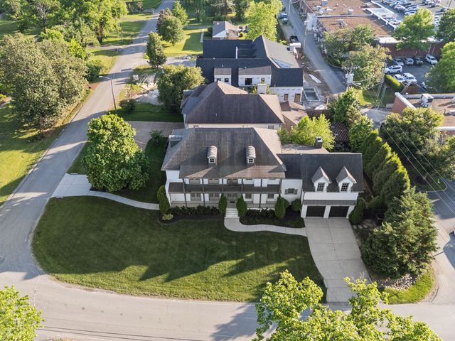 111 Heady Dr, Nashville, TN 37205