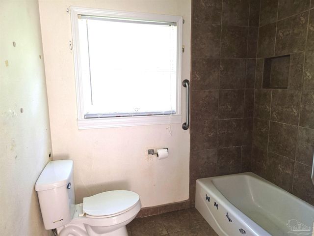 3001 Torres Ave, Pensacola, FL 32503