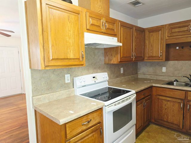 3001 Torres Ave, Pensacola, FL 32503