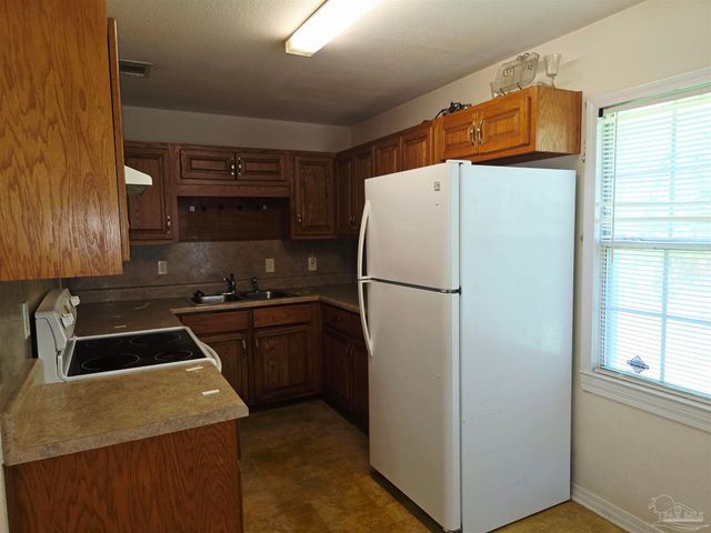 3001 Torres Ave, Pensacola, FL 32503