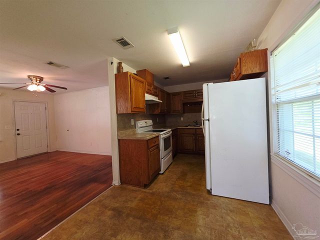 3001 Torres Ave, Pensacola, FL 32503