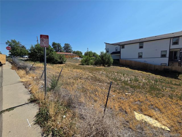 890 Winona Court, Denver, CO 80204