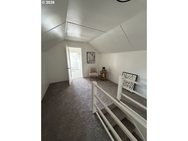 775 HOWARD Ave, Eugene, OR 97404