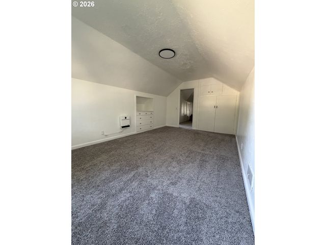 775 HOWARD Ave, Eugene, OR 97404
