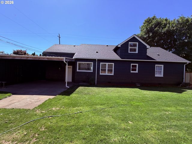 775 HOWARD Ave, Eugene, OR 97404