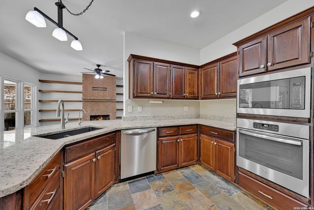 15010 Oak Briar, San Antonio, TX 78232