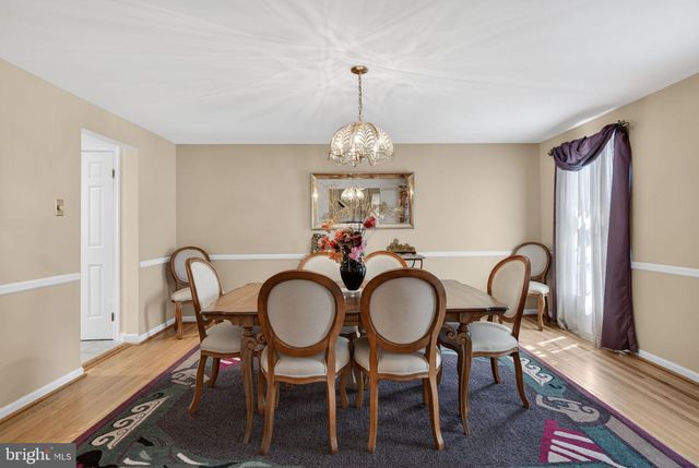 3 RYMILL TER, Cherry Hill, NJ 08003