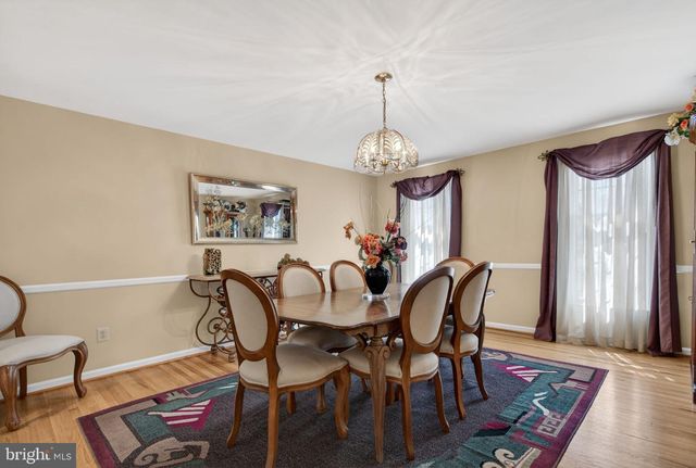 3 RYMILL TER, Cherry Hill, NJ 08003