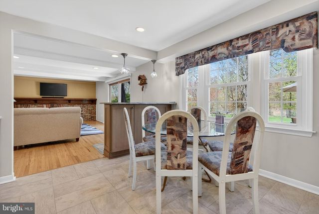 3 RYMILL TER, Cherry Hill, NJ 08003