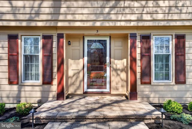 3 RYMILL TER, Cherry Hill, NJ 08003
