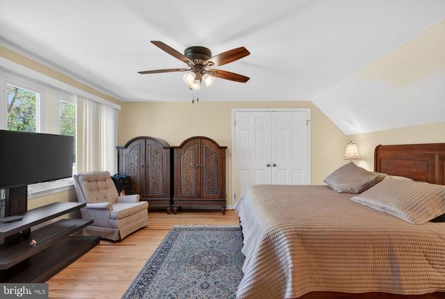 3 RYMILL TER, Cherry Hill, NJ 08003