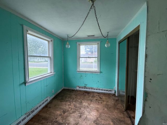 702 W Grant Street, Hartford City, IN 47348