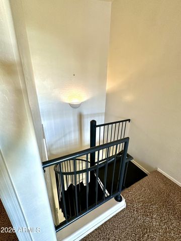 2264 E HUNTINGTON Drive, Phoenix, AZ 85040