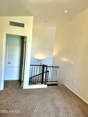 2264 E HUNTINGTON Drive, Phoenix, AZ 85040