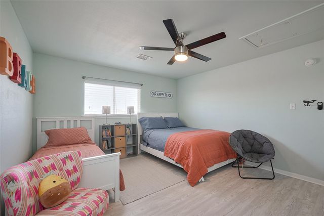 510 Oyster Street, Surfside Beach, TX 77541