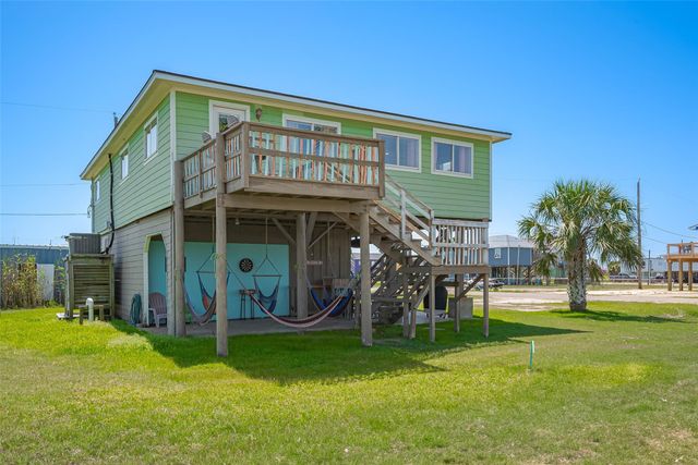 510 Oyster Street, Surfside Beach, TX 77541