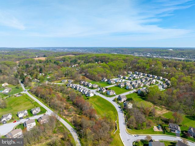 1420 BALMORAL RD, Coatesville, PA 19320