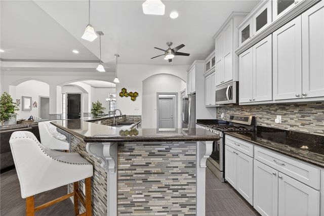 15918 Cabo Blanco Dr, Corpus Christi, TX 78418