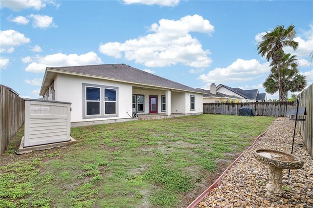 15918 Cabo Blanco Dr, Corpus Christi, TX 78418