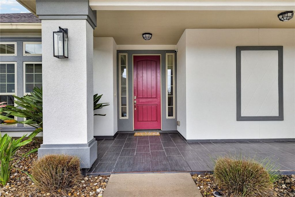15918 Cabo Blanco Dr, Corpus Christi, TX 78418 — photo 2