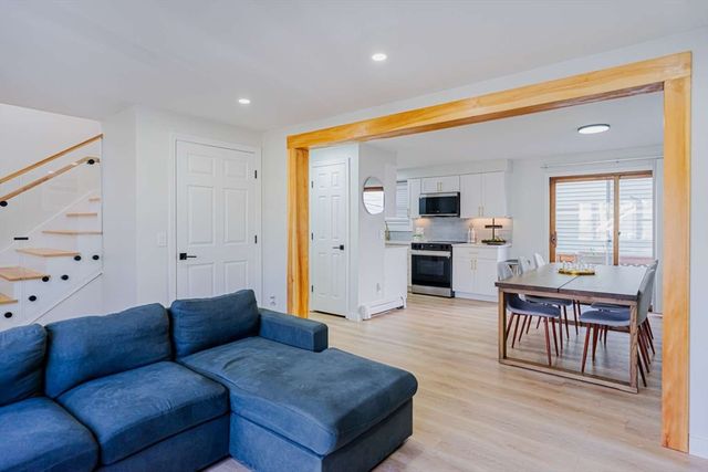 27 Silver Road 27, Everett, MA 02149