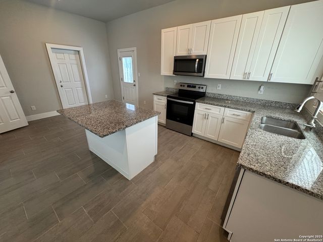 218 Rainbow, San Antonio, TX 78209