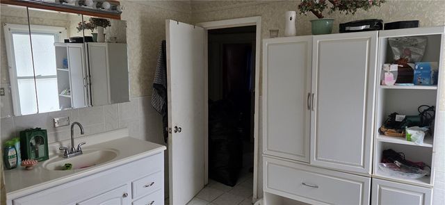 460 Glenwood Avenue, Rochester, NY 14621