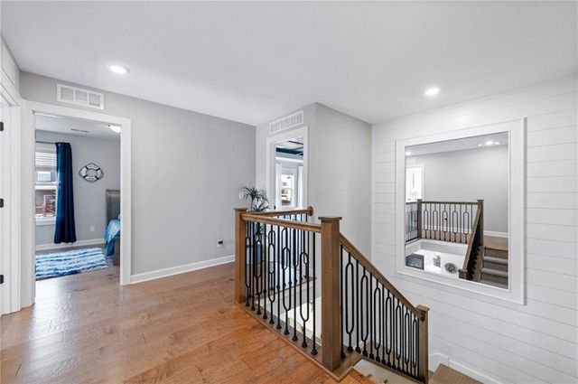 1505 SW Georgetown Drive, Lee's Summit, MO 64082