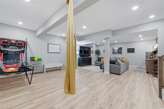 1505 SW Georgetown Drive, Lee's Summit, MO 64082