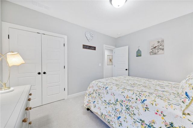 1505 SW Georgetown Drive, Lee's Summit, MO 64082