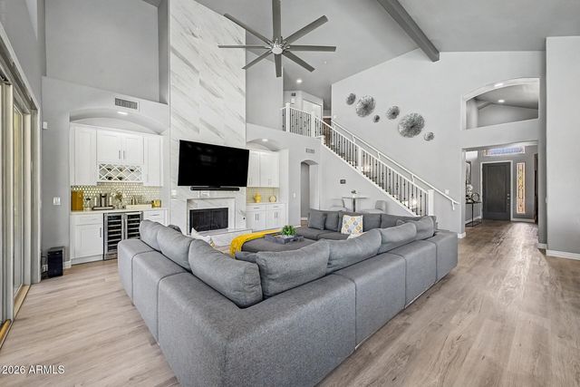9737 E CELTIC Drive, Scottsdale, AZ 85260