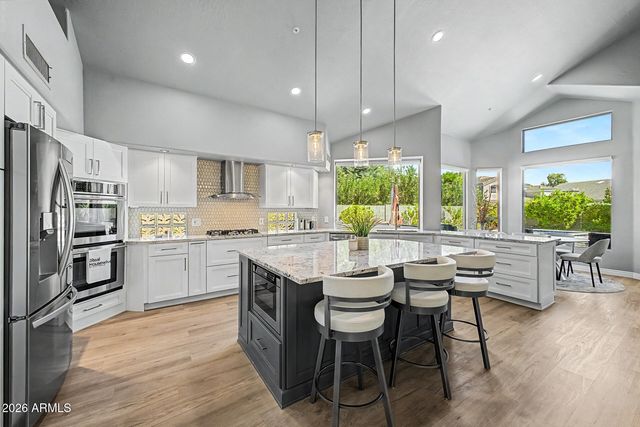 9737 E CELTIC Drive, Scottsdale, AZ 85260