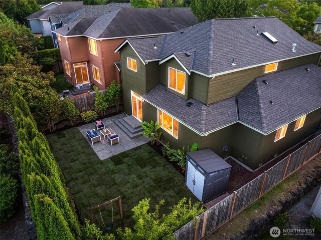 1226 269th Court SE, Sammamish, WA 98075