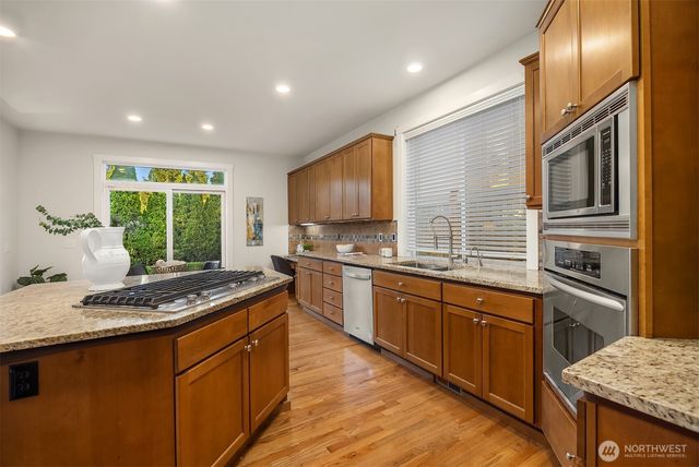 1226 269th Court SE, Sammamish, WA 98075