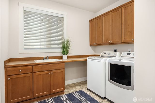 1226 269th Court SE, Sammamish, WA 98075
