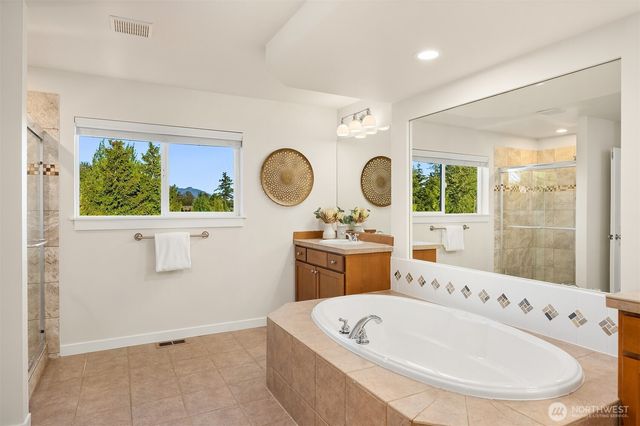 1226 269th Court SE, Sammamish, WA 98075