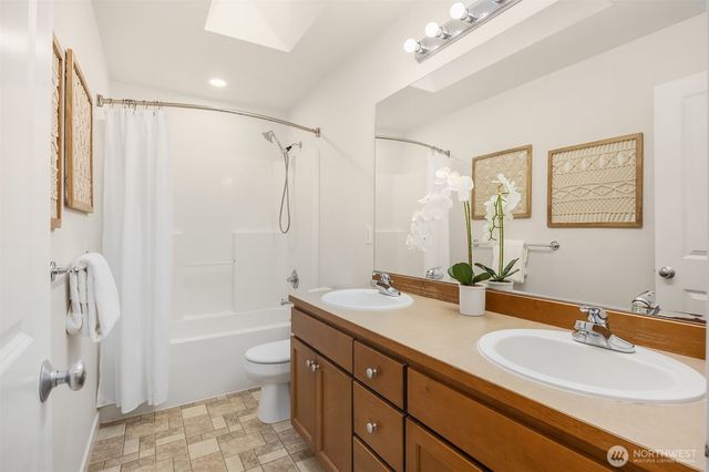 1226 269th Court SE, Sammamish, WA 98075