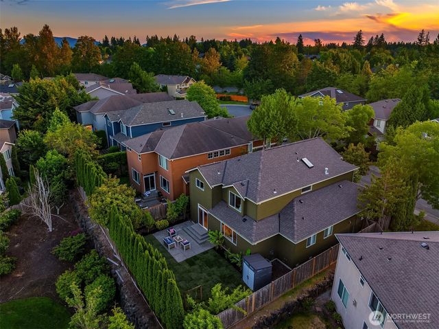 1226 269th Court SE, Sammamish, WA 98075
