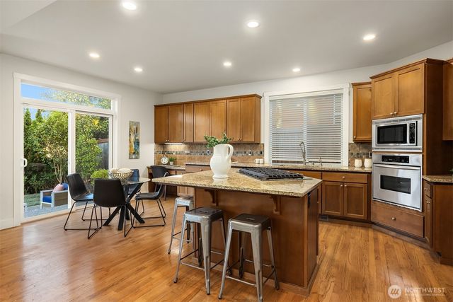 1226 269th Court SE, Sammamish, WA 98075
